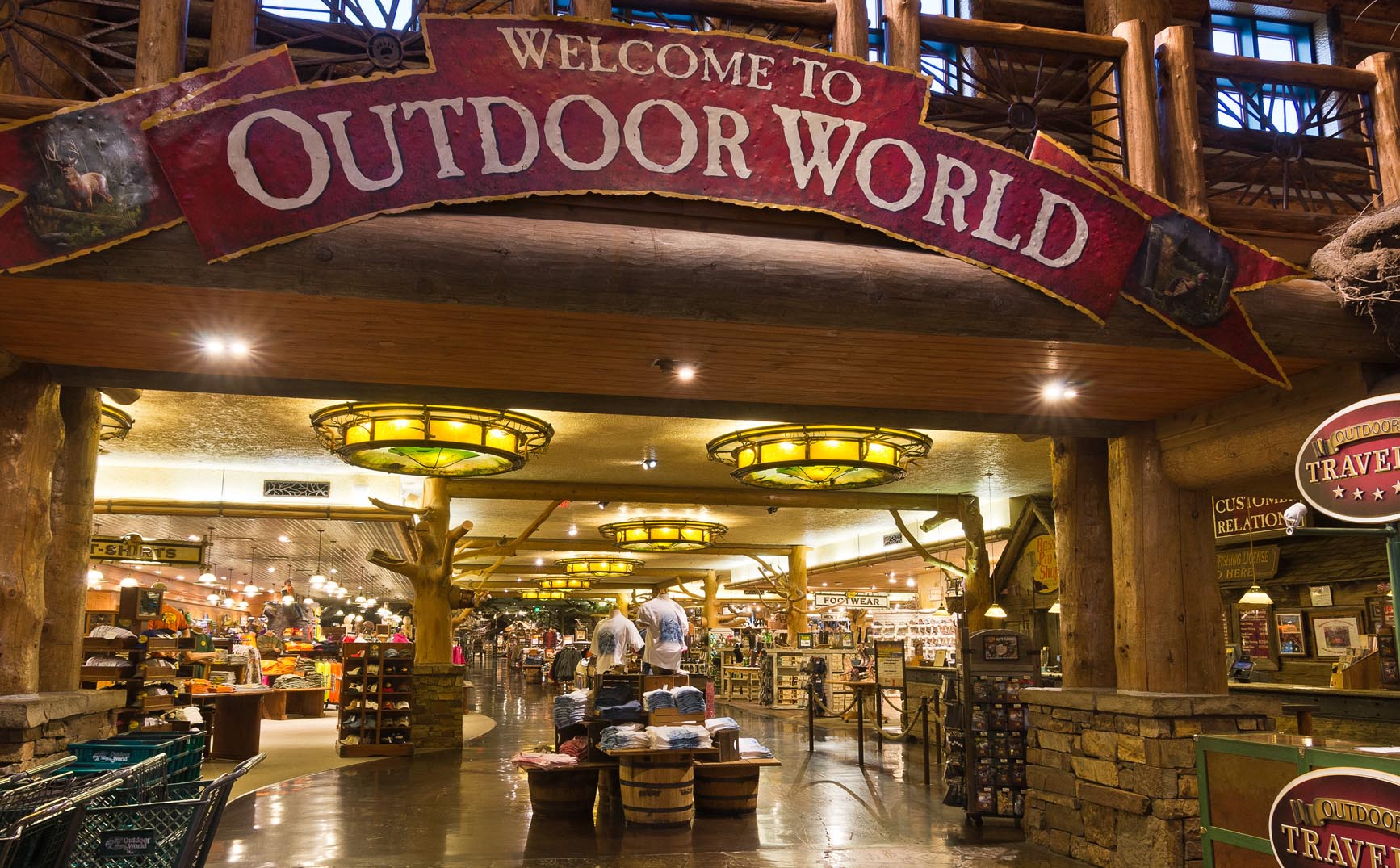 Bass Pro Shops Interior