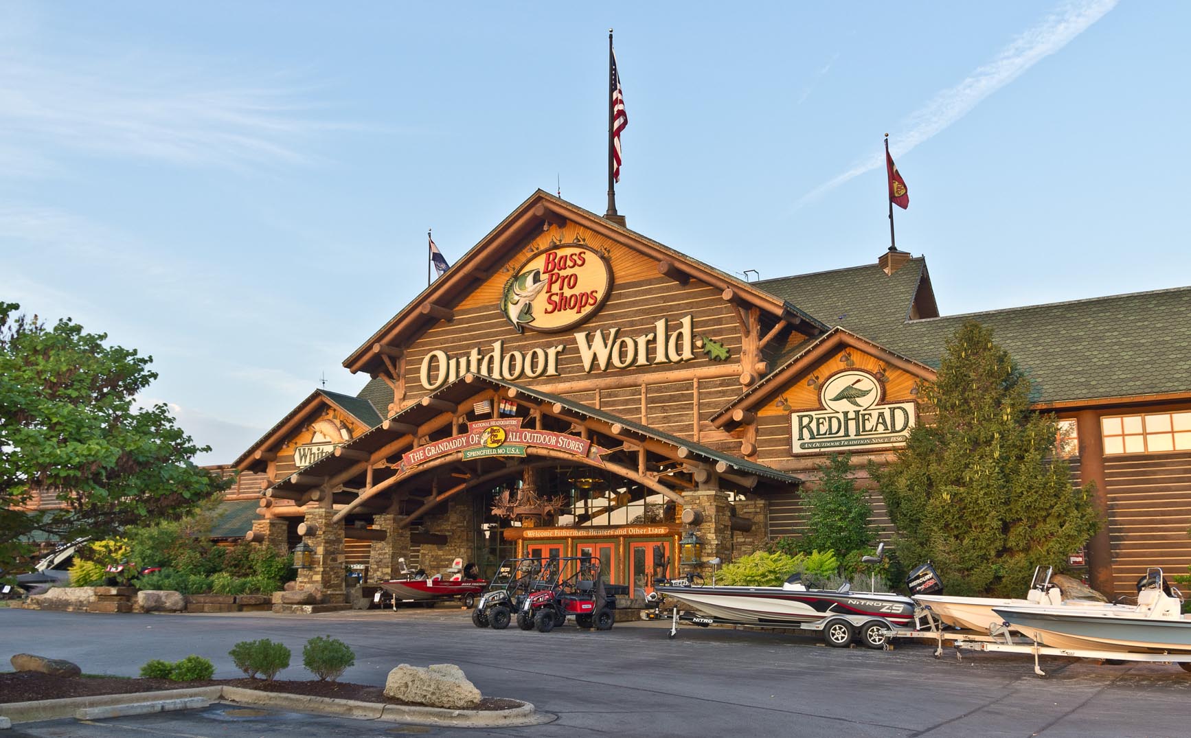 Bass Pro Shops Outdoor World