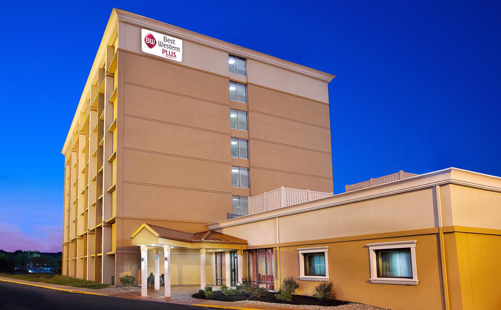 Best Western Plus - The Charles Hotel