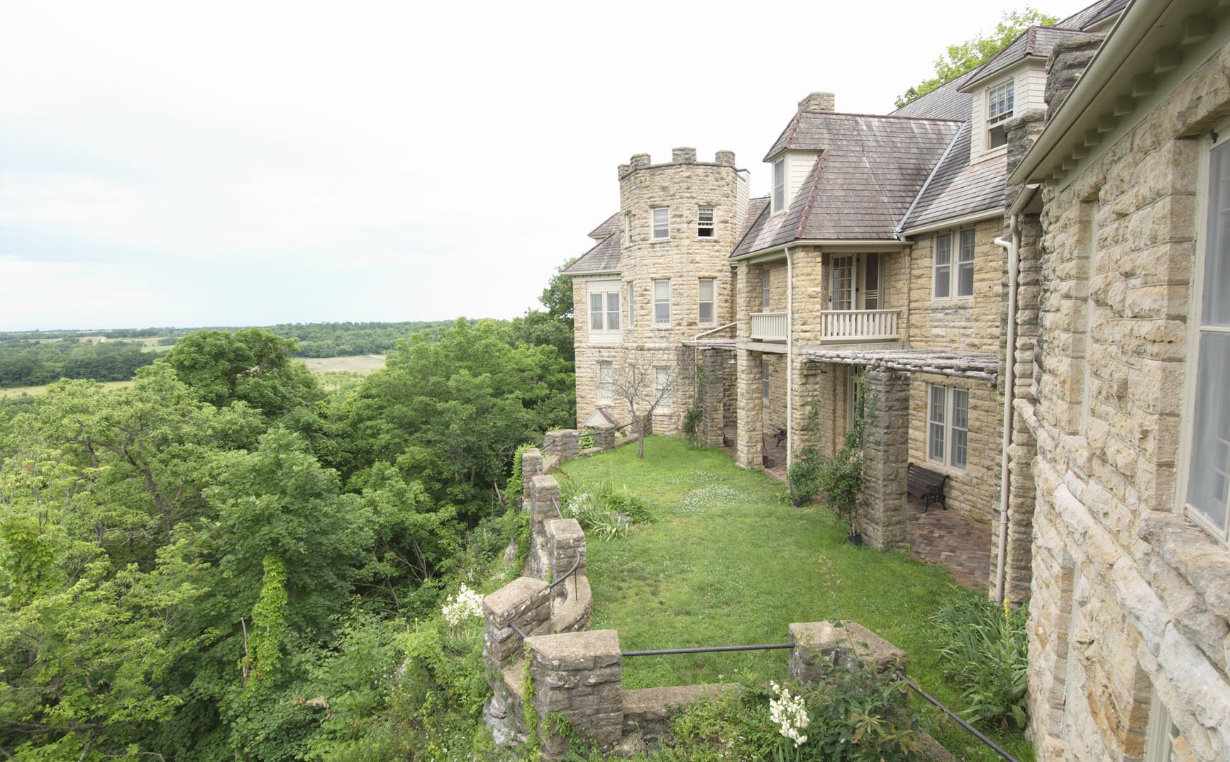 Bothwell Lodge State Historic Site