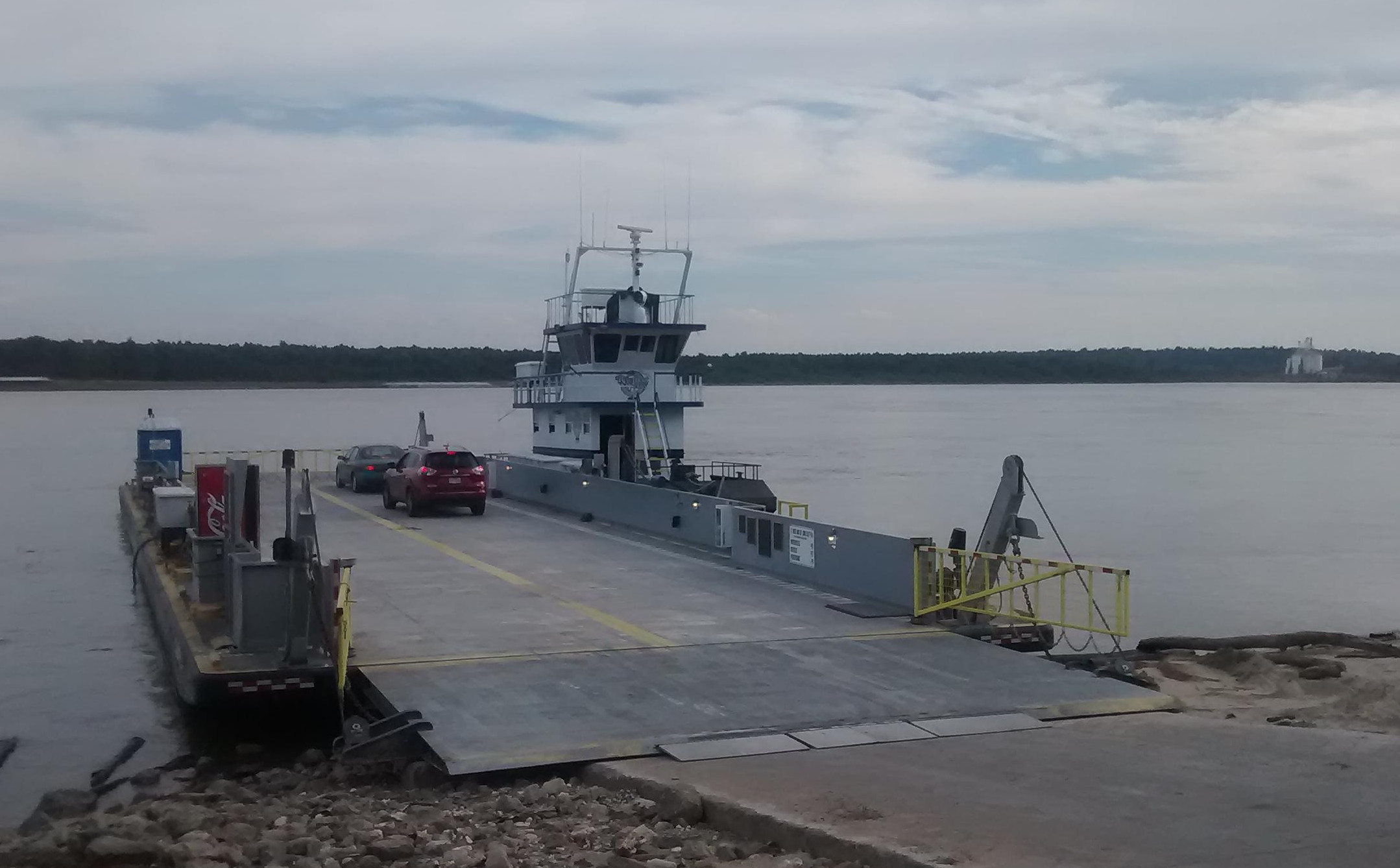 The Dorena-Hickman Ferry at the Missouri Landing