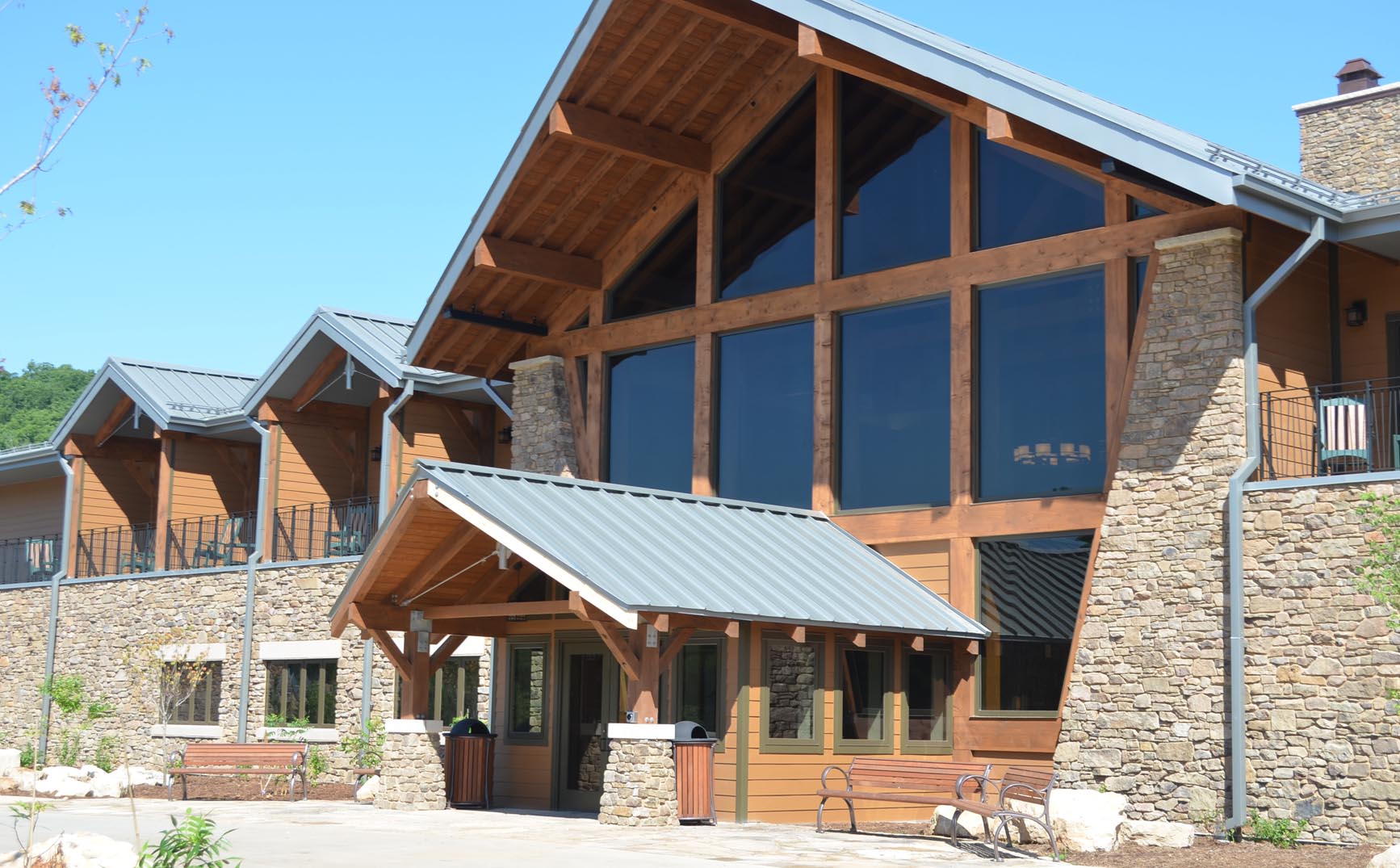Echo Bluff State Park Lodge