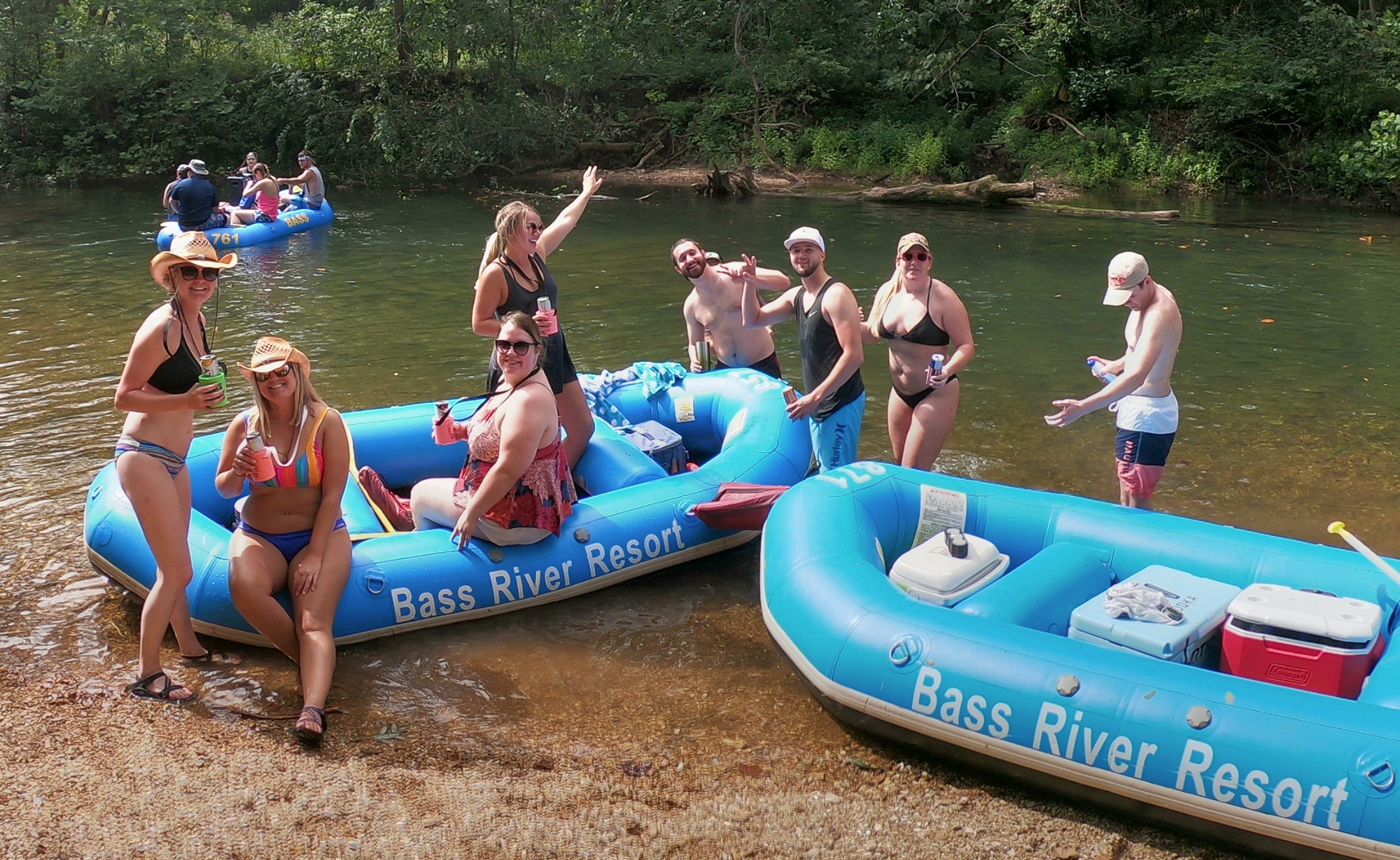 Rafting on the Courtois