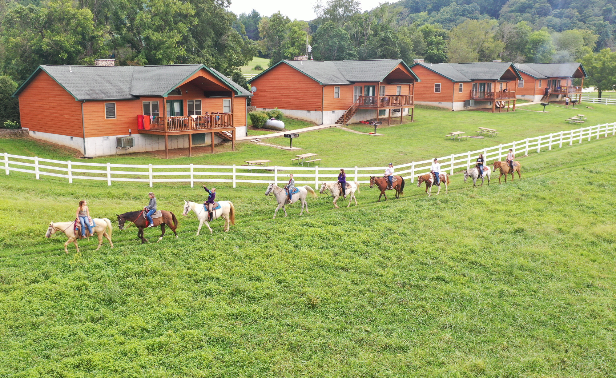 Lodging Houses & Trailrides