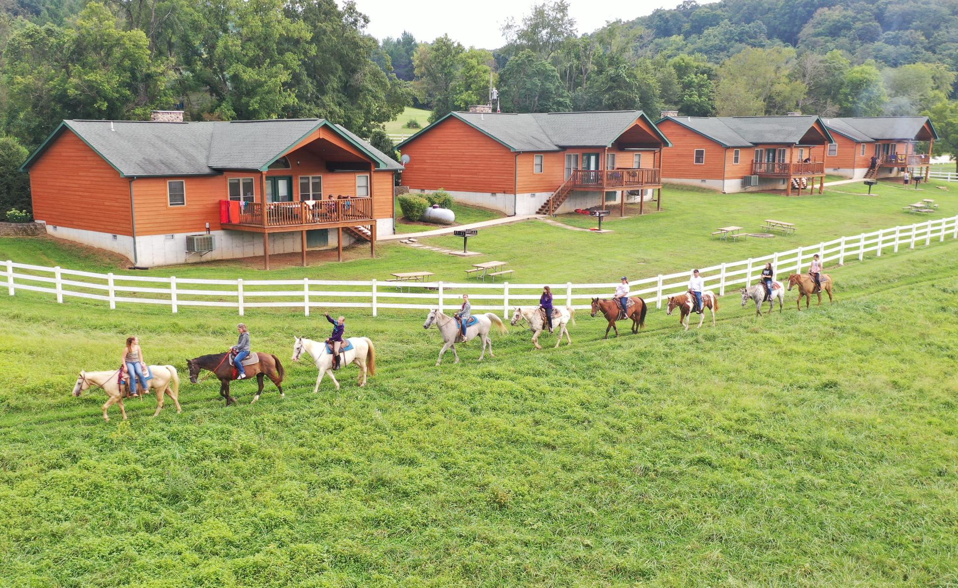 Lodging Houses & Trailriding