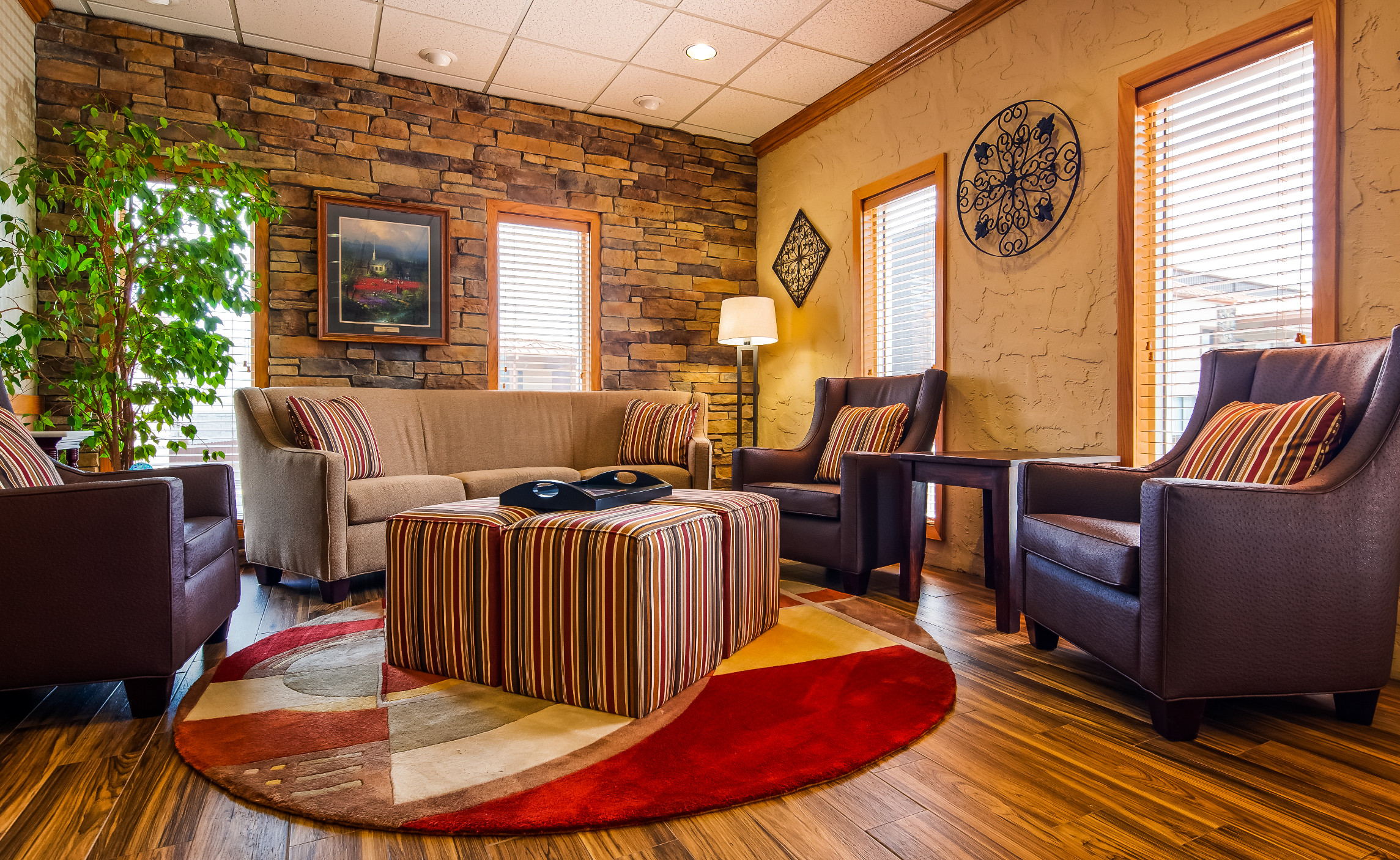 Myer Hotels - Best Western - Center Pointe