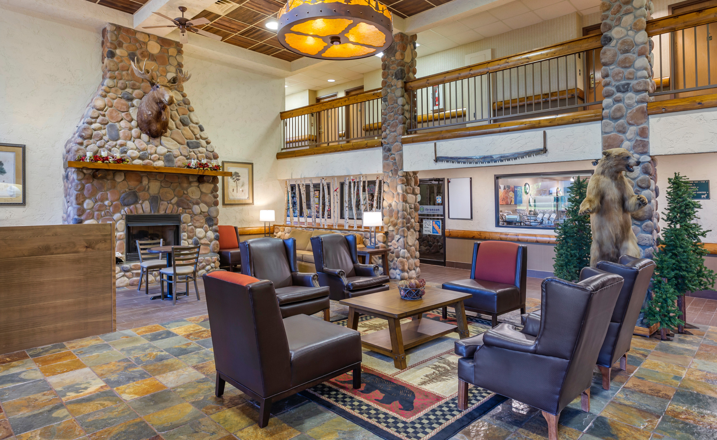 Lobby at the Comfort Inn & Suites Branson Meadows