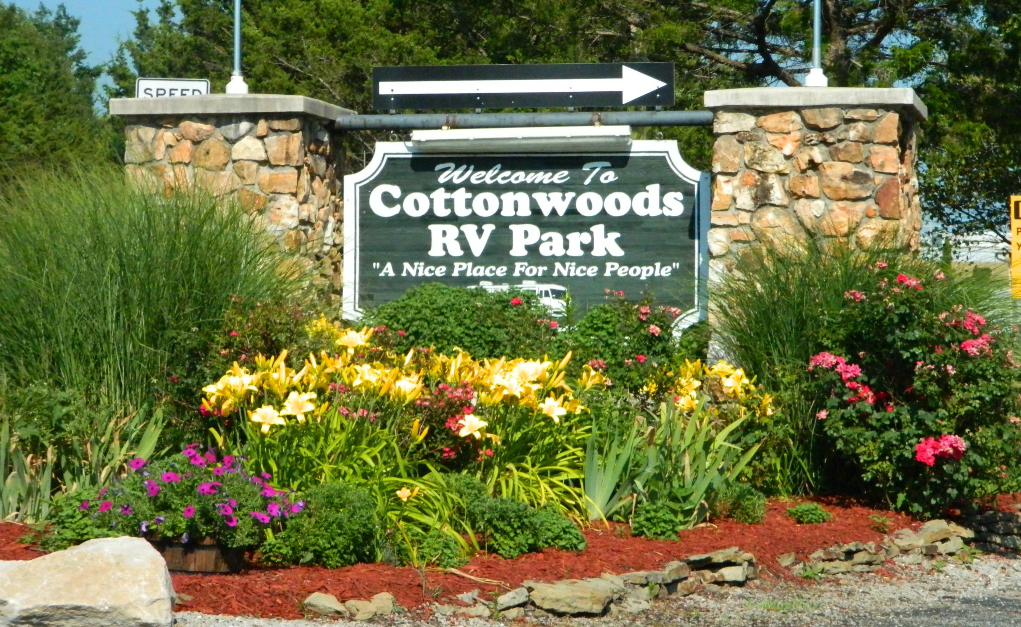 Front Entrance to Cottonwoods RV Park & Campground