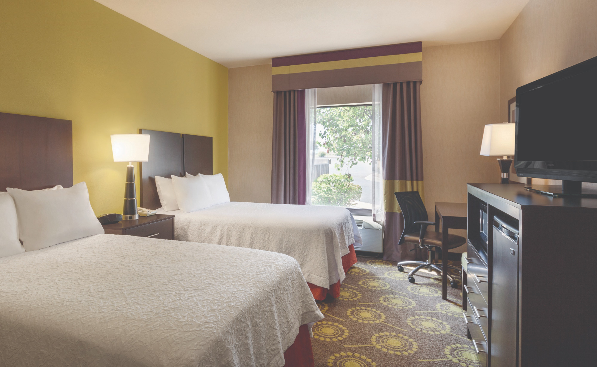 Double Double Bed Room