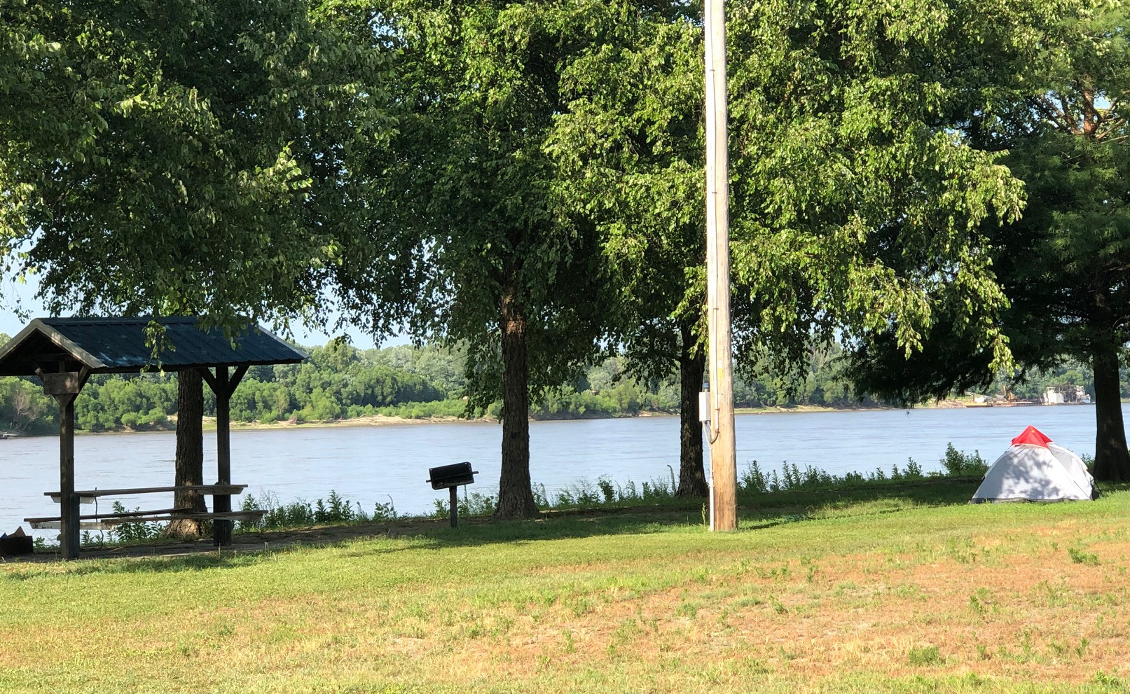 Primitive camping at Riverfront Park, Missouri River, Hermann, MO