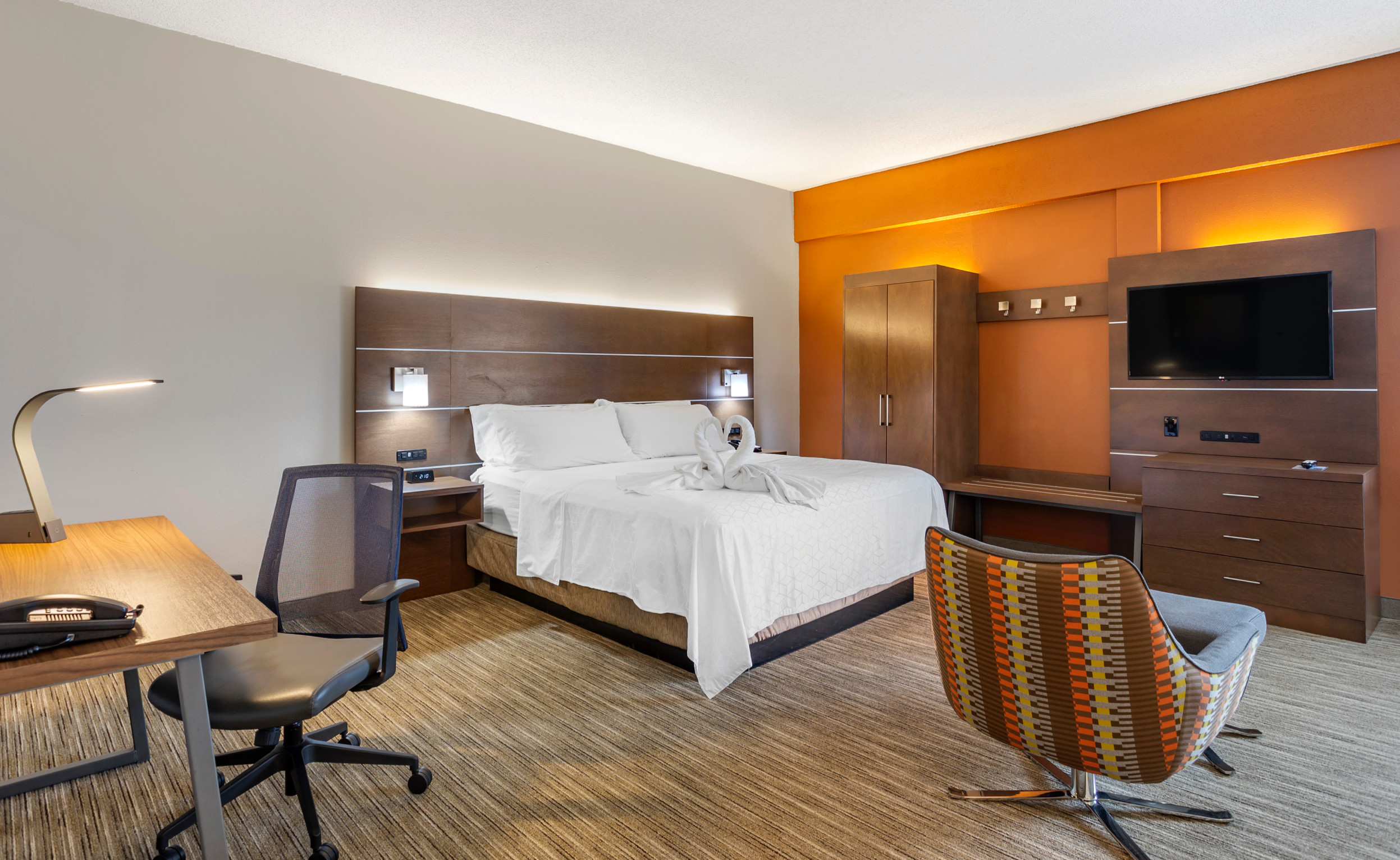 King Speciality Room - Holiday Inn Express Green Mtn. Drive - Branson