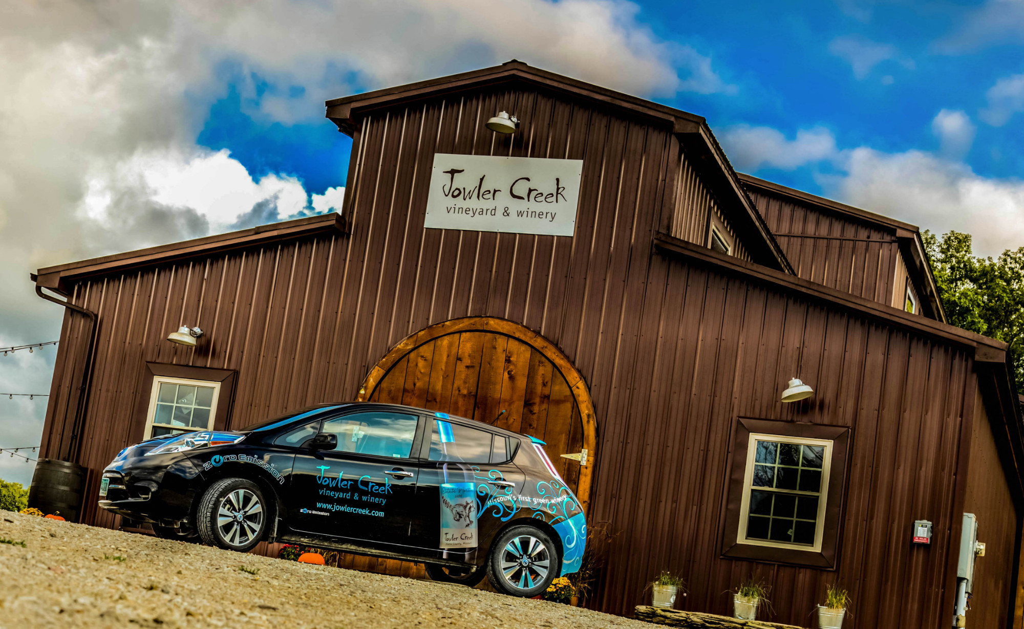 Jowler Creek Winery is Missouri's First Green Winery and has both a Level 2 Electric Vehicle Charger as well as a Tesla vehicle charger on-site.