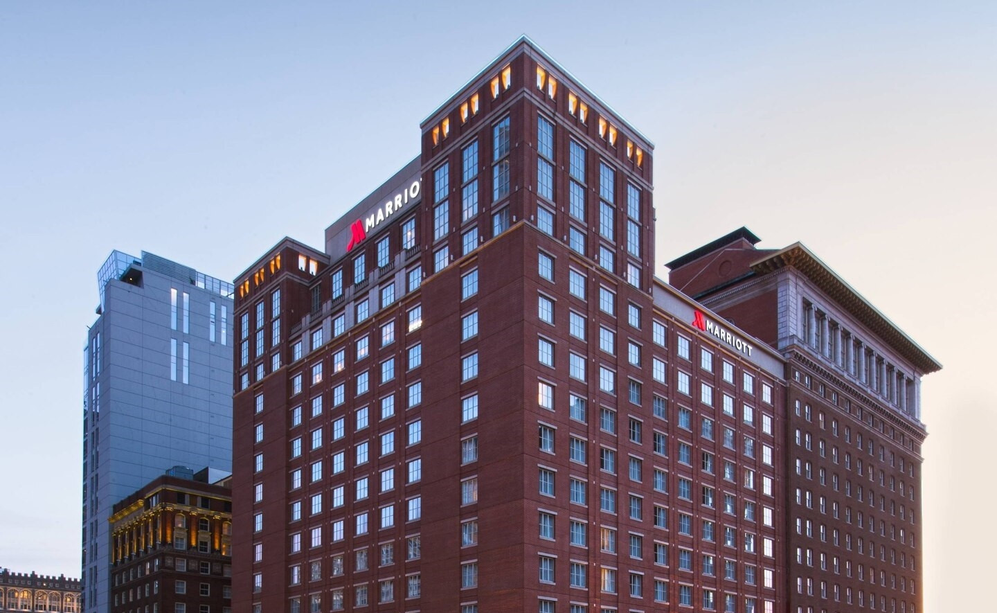Welcome to the Marriott St. Louis Grand