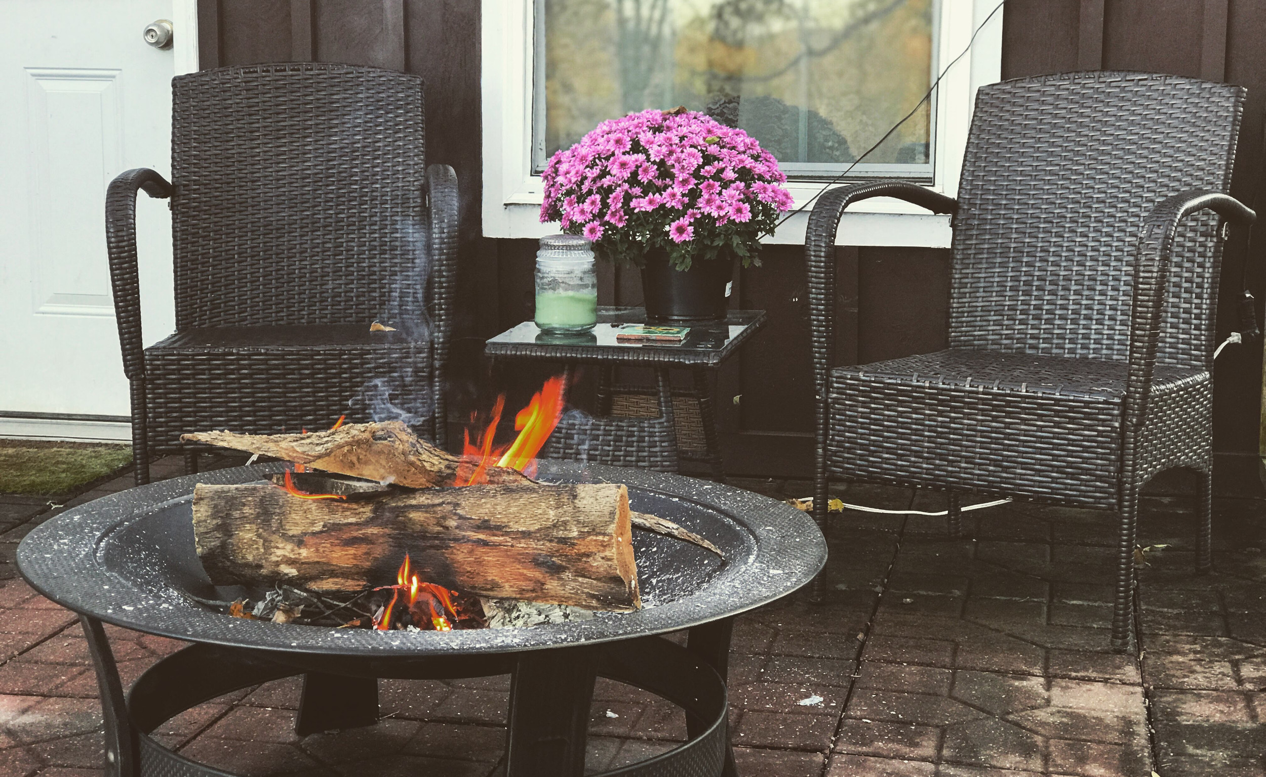 Cozy Cottage Private Patio