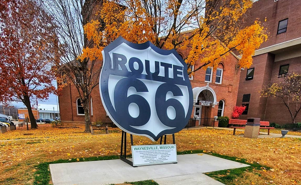 Route 66 Shield, Waynesville MO