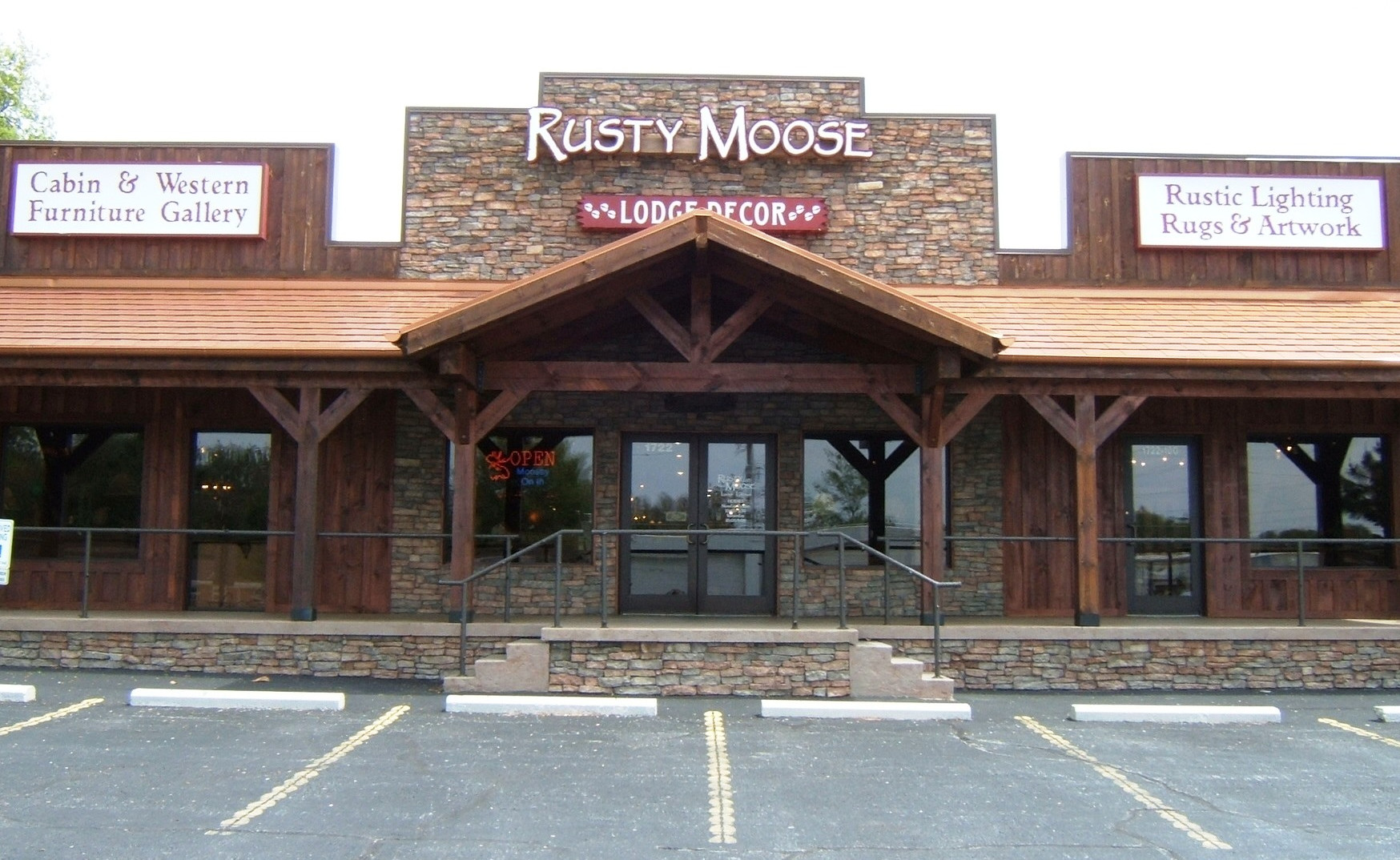 Rusty Moose Store Front