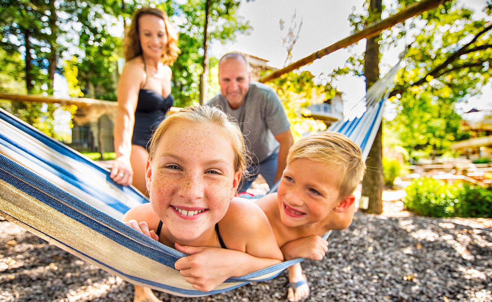 Find the perfect place to make new memories at Table Rock Lake.