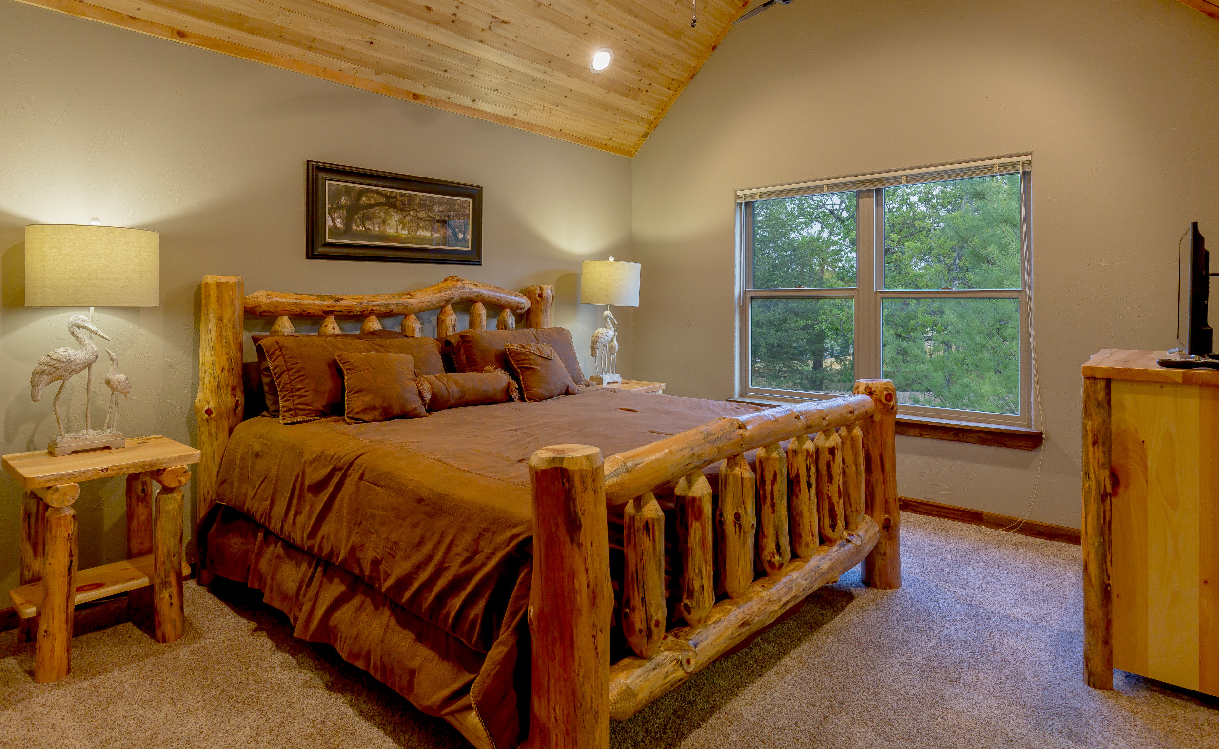 Table Rock Lake Cabins - 2-10 bedroom, Free Pontoon Boat