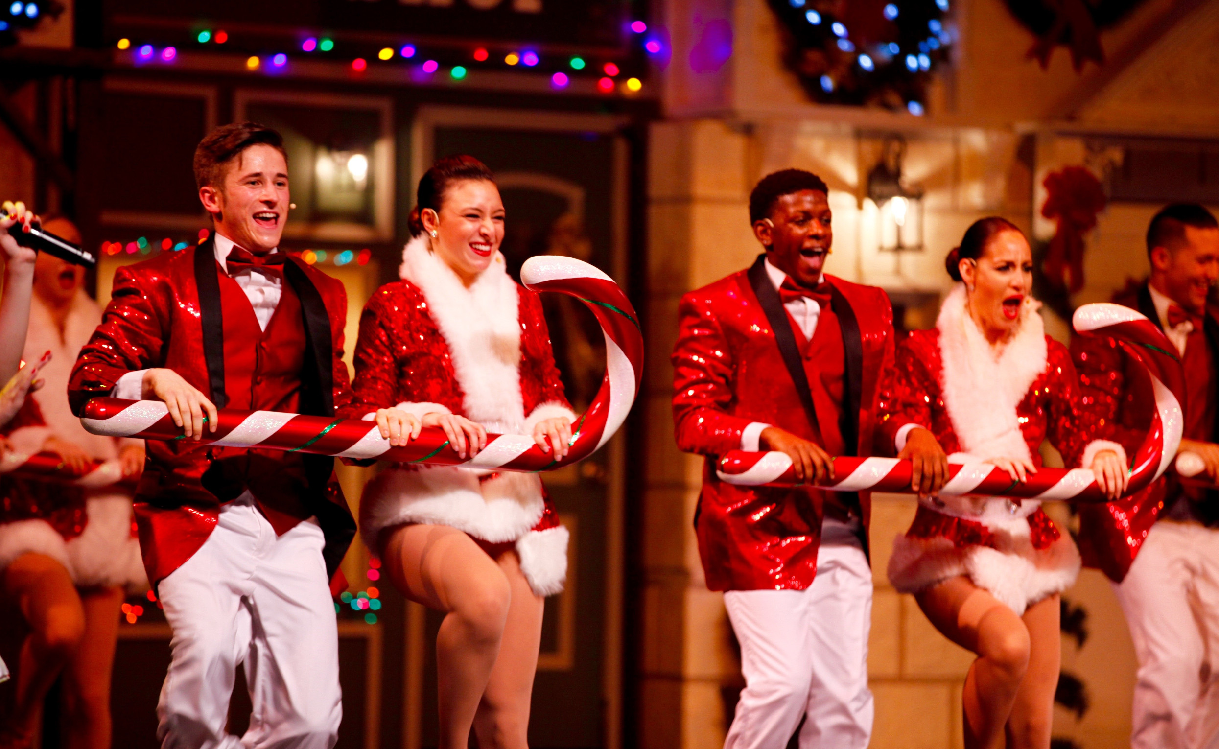 Branson's Christmas Wonderland at King's Castle Theatre