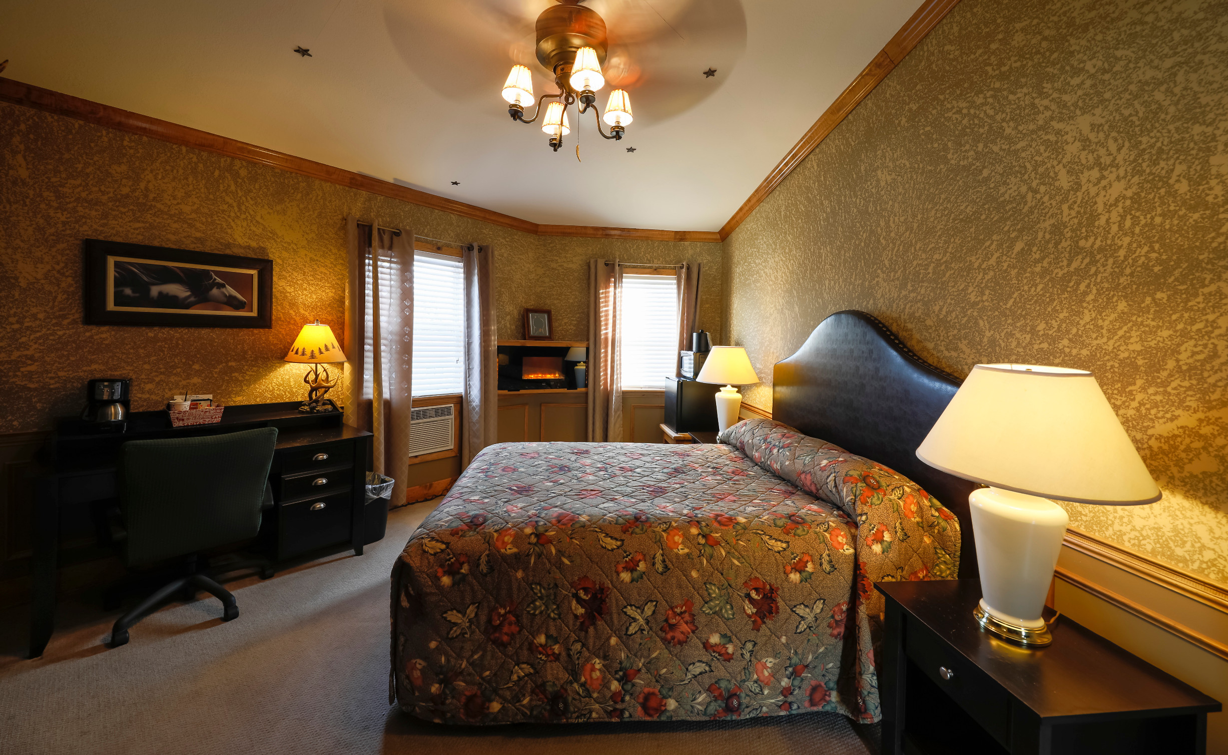 Room at Travelier Motel