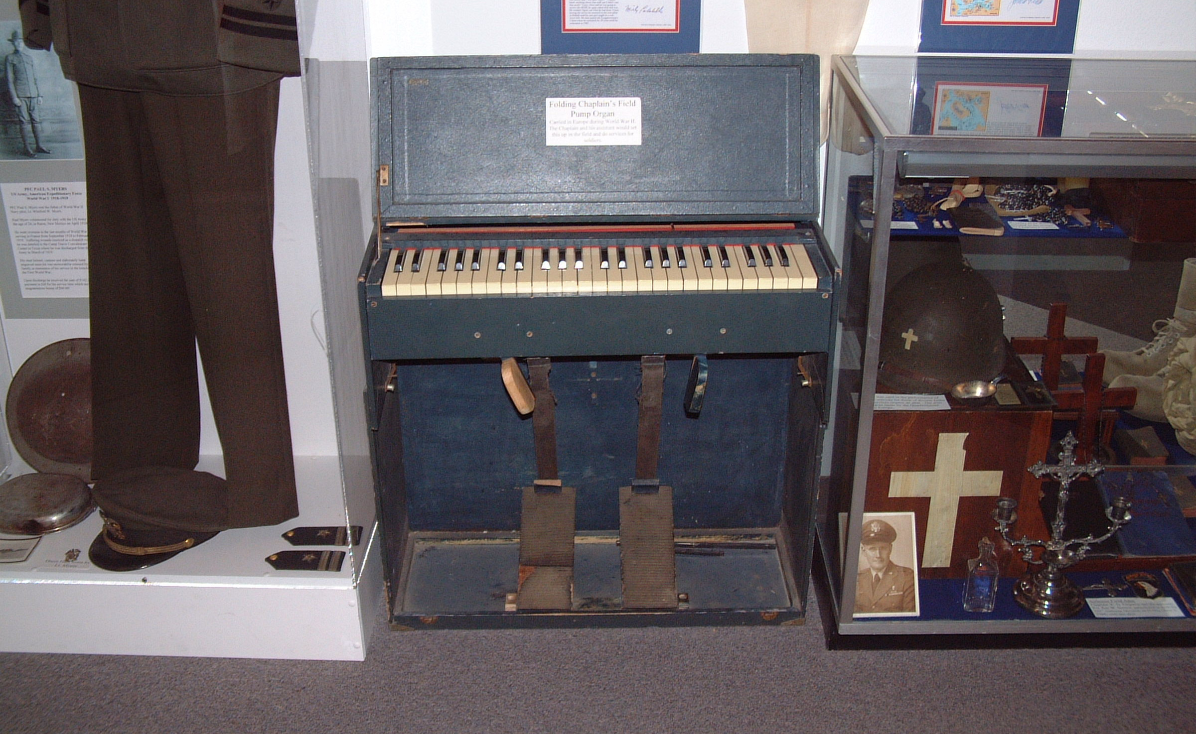 Folding Chaplain's field pump organ