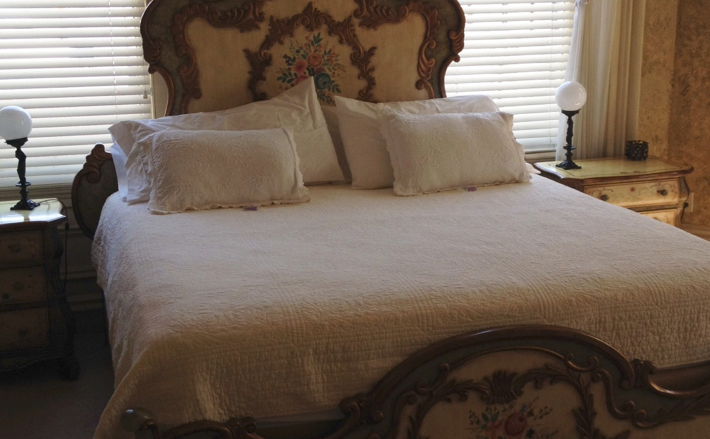 Renaissance Room