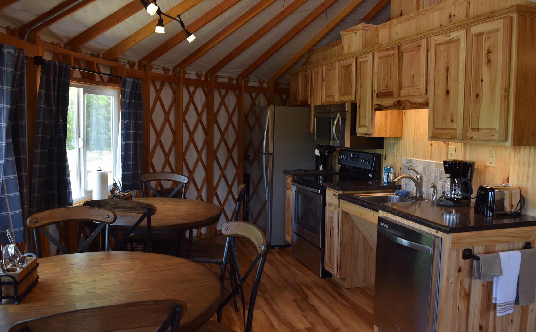 Table Rock State Park Yurt Interior
