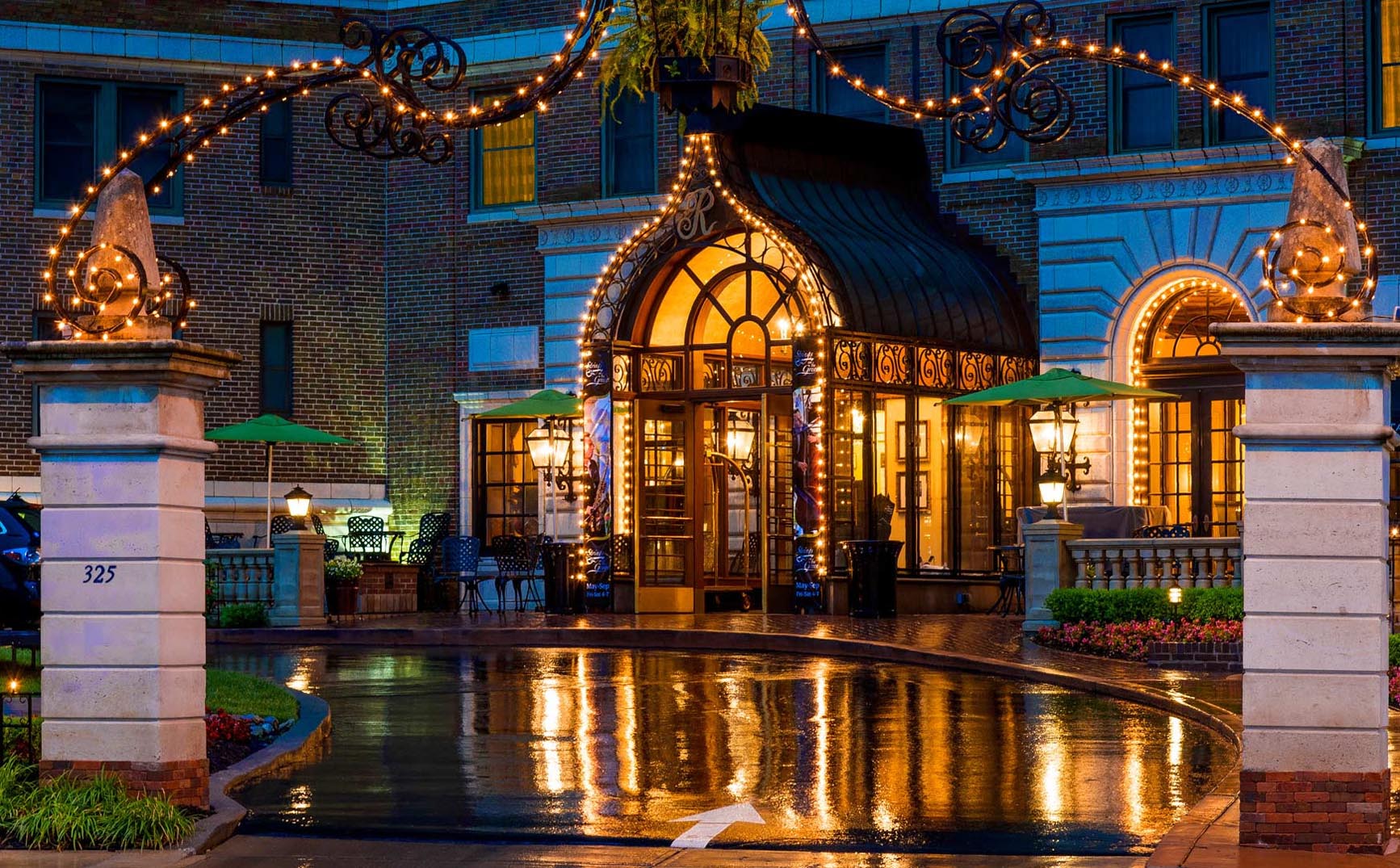 Raphael Hotel