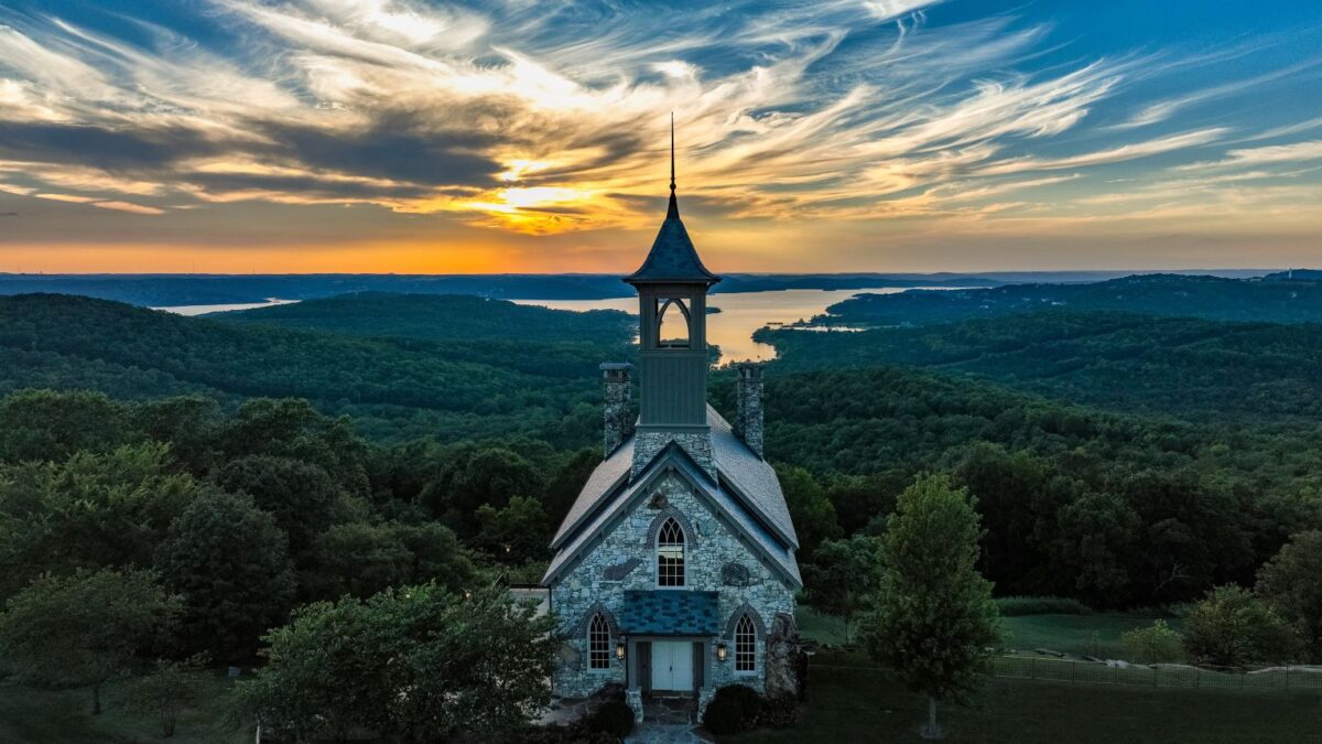 Chapel of the Ozarks overlooking Table Rock Lake.