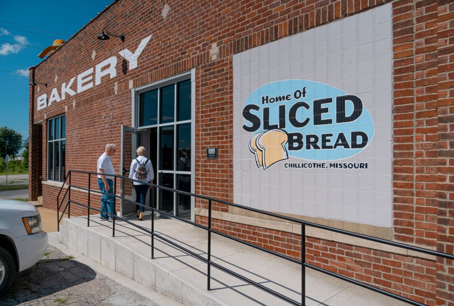 11 Missouri Roadside Attractions Worth A Stop