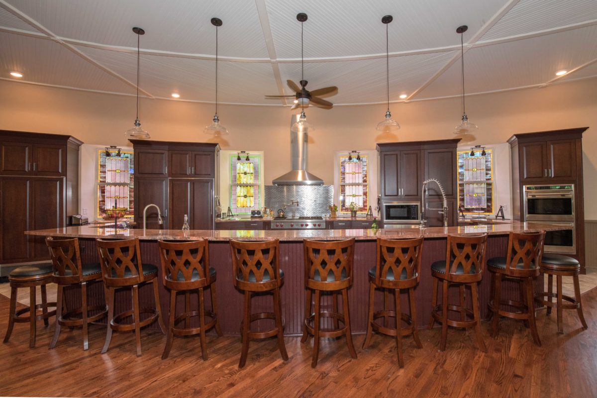 Kitchen in the half round