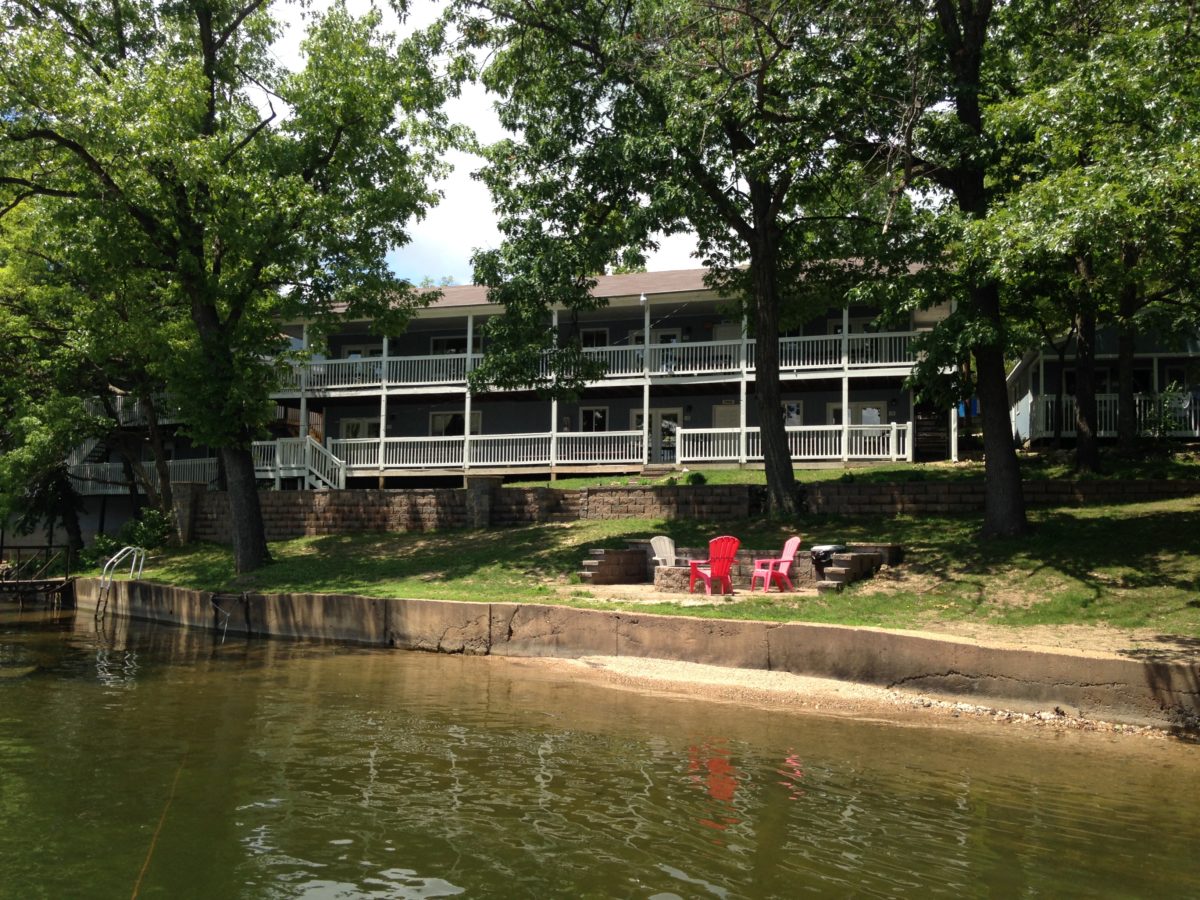 Alhonna Condo Style units with Lakeside Fire Pit