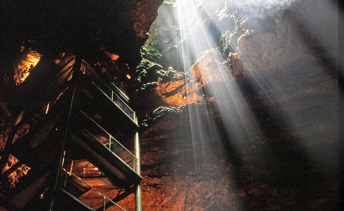 Marvel Cave at Silver Dollar City