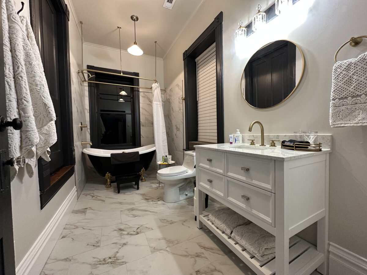 The Vaudeville Bath.