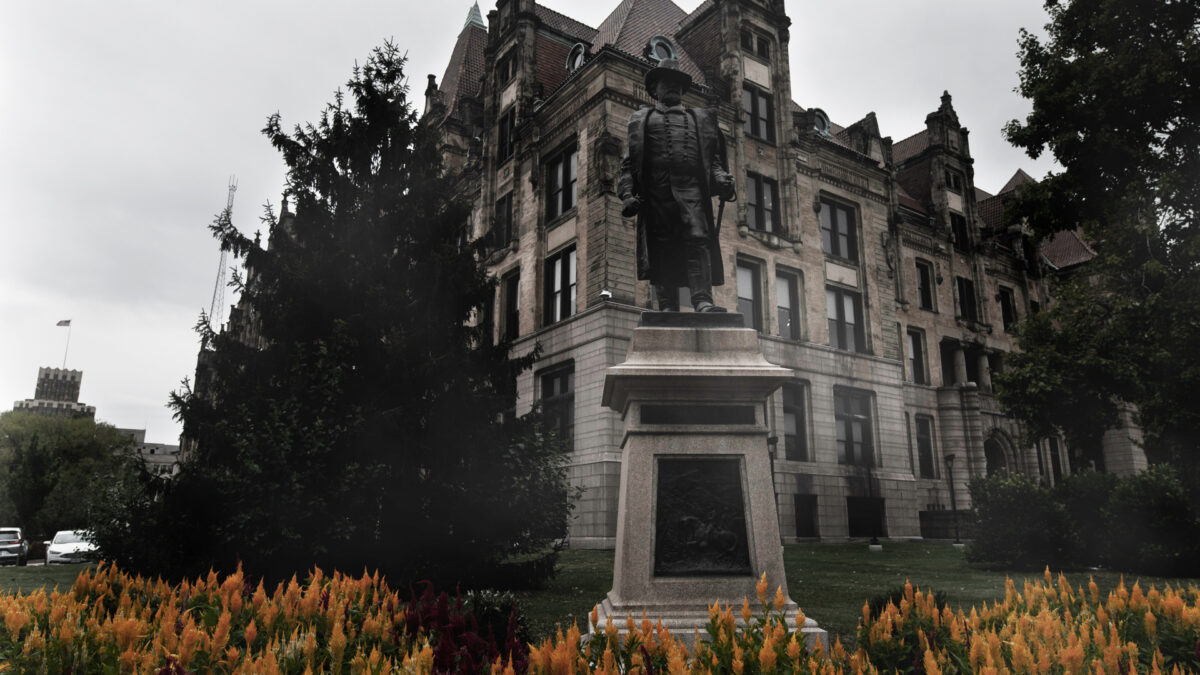 Washington Square Park St. Louis Ghost Tour by US Ghost Adventures