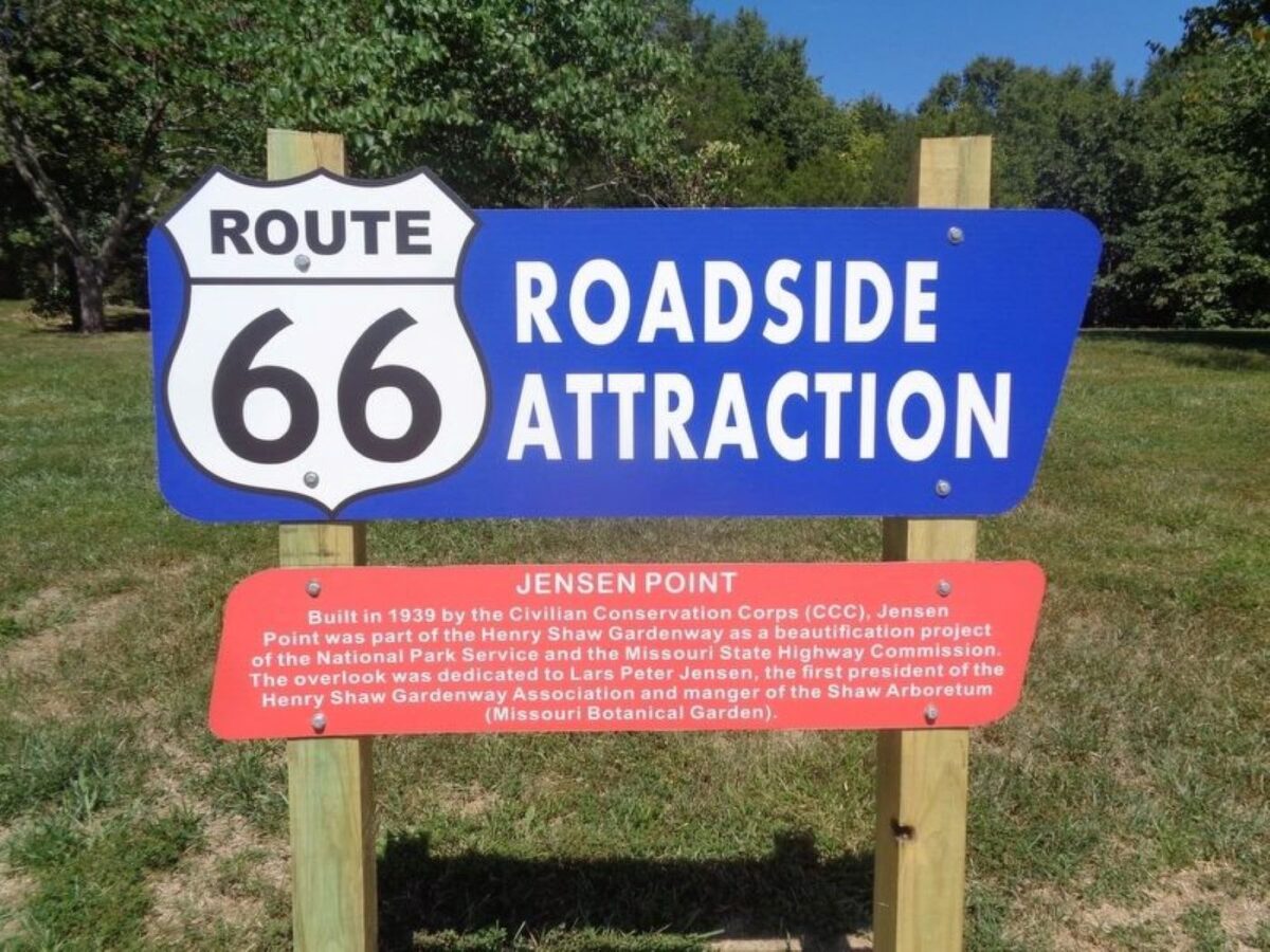 A sign at Jenson Point Overlook that notes it's a Route 66 Roadside Attraction.