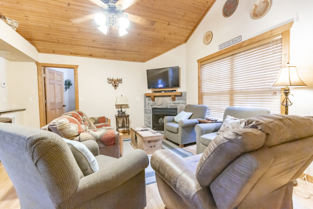 The living room of a resort cabin.