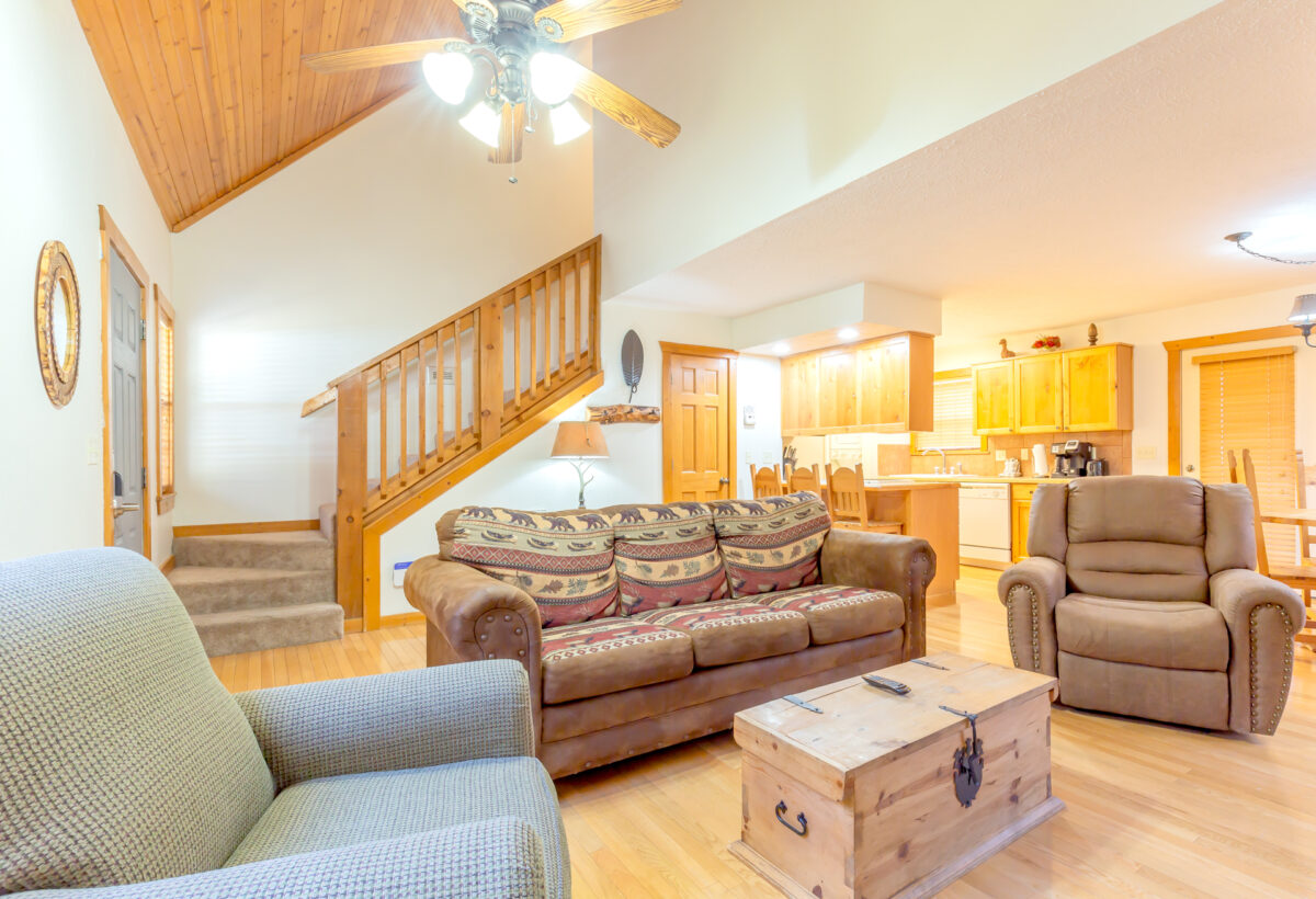 Stonebridge Lodge 73B Living Room
