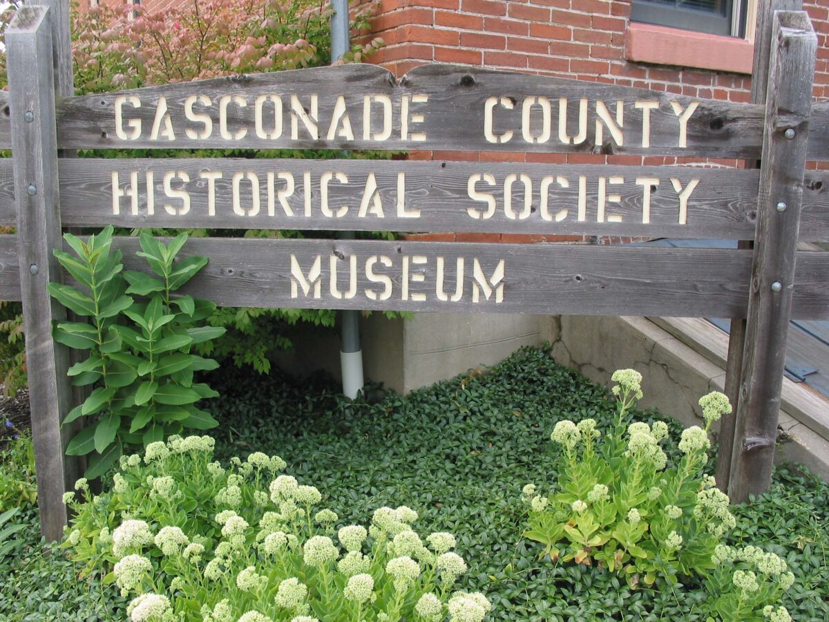 Exterior sign for the Gasconade County Historical Society Museum.