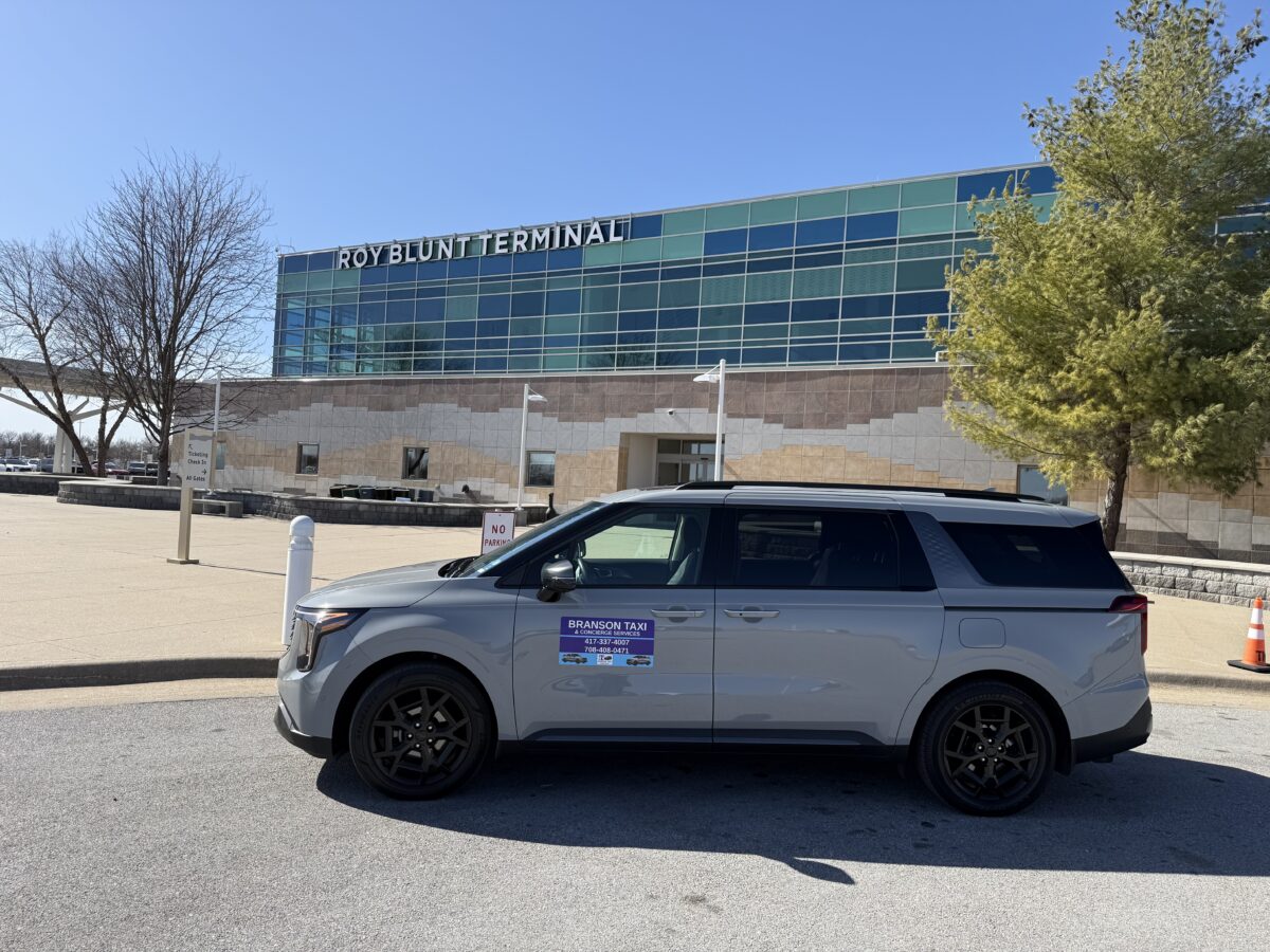 Branson 2025 Kia Carnival at Springfield/Branson Airport.