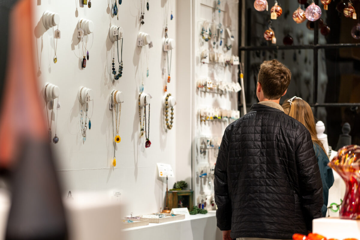 Jewelry wall