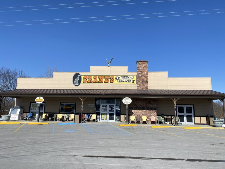 The exterior of a shop as seen from the parking lot.
