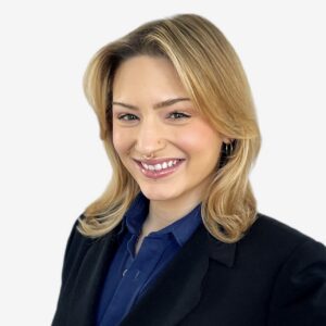 Hannah Duedeck Headshot